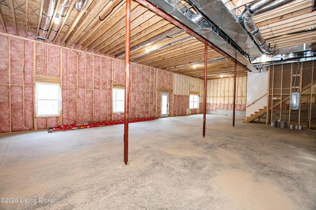 11306 Waterview Pl, Louisville, KY 40291