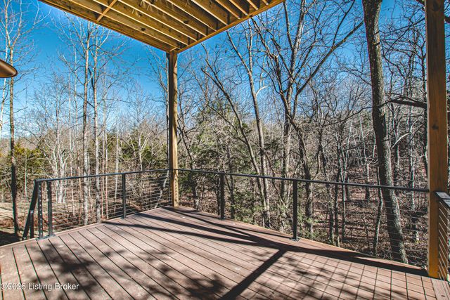 11306 Waterview Pl, Louisville, KY 40291