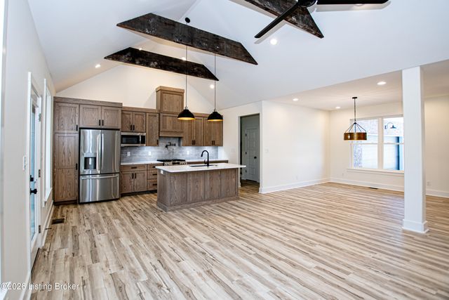 11306 Waterview Pl, Louisville, KY 40291