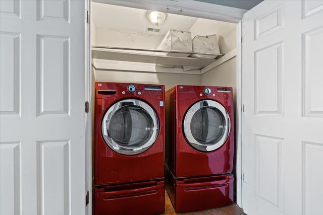 2065 PEABODY AVE, Memphis, TN 38104