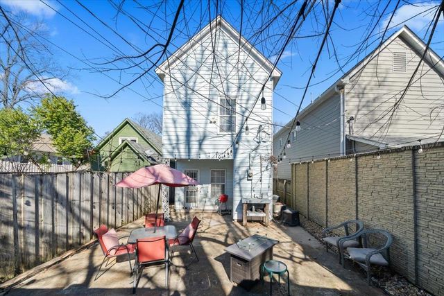 2065 PEABODY AVE, Memphis, TN 38104