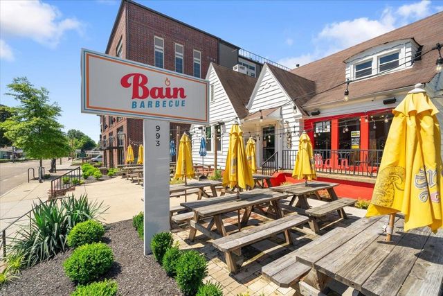 2065 PEABODY AVE, Memphis, TN 38104