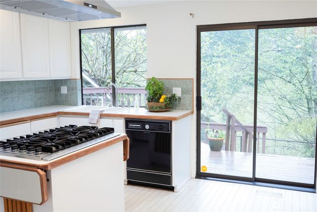 31228 SW 36th AVE, Federal Way, WA 98023