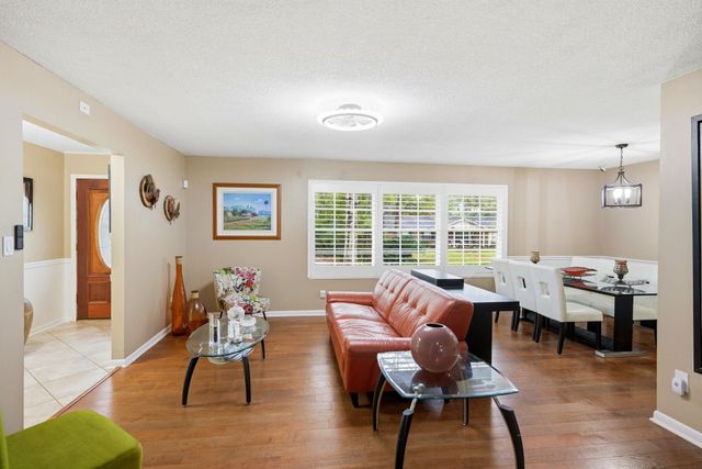 3120 Briarwood Drive, Tallahassee, FL 32308