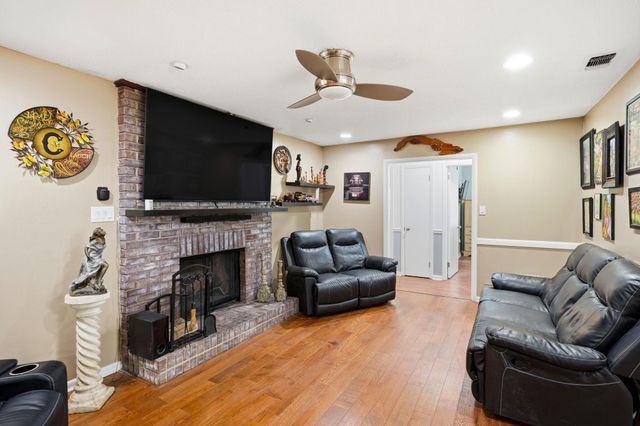 3120 Briarwood Drive, Tallahassee, FL 32308