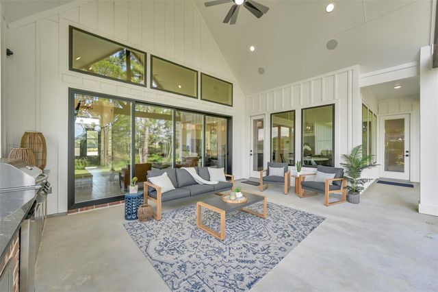 8557 Butler Ranch Court, Plantersville, TX 77363