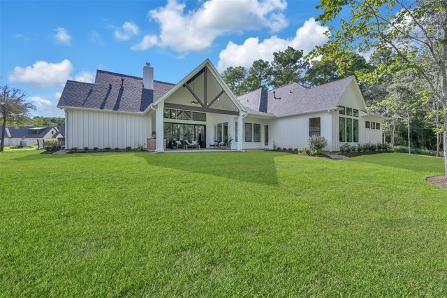 8557 Butler Ranch Court, Plantersville, TX 77363