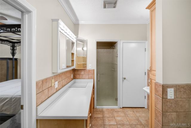 813 Lake Region Circle, Wetumpka, AL 36092