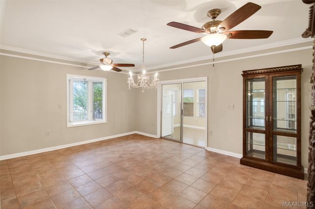 813 Lake Region Circle, Wetumpka, AL 36092