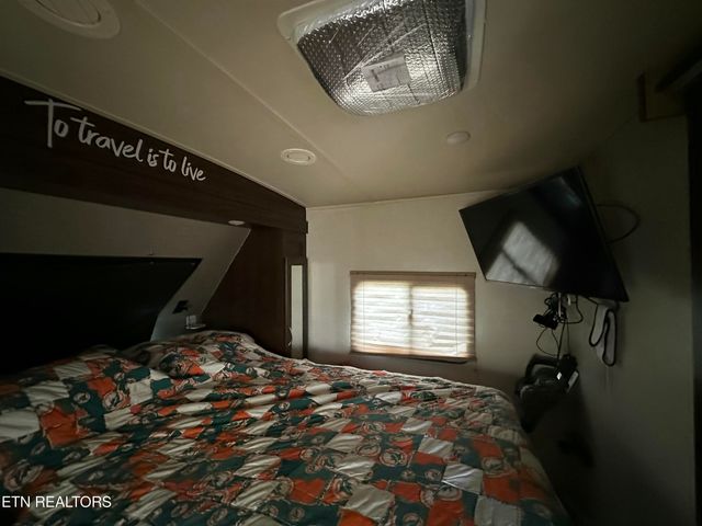 341 Dwyer Drive, Crossville, TN 38572