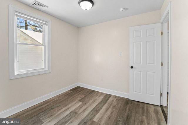 542 BERLIN RD, Clementon, NJ 08021