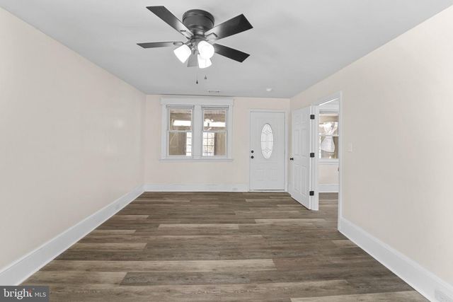 542 BERLIN RD, Clementon, NJ 08021