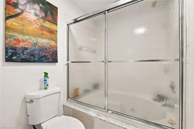 367 Dover PL 1002, Naples, FL 34104