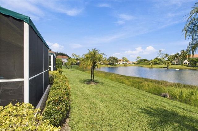 367 Dover PL 1002, Naples, FL 34104