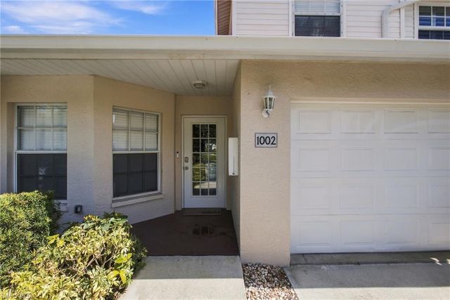 367 Dover PL 1002, Naples, FL 34104
