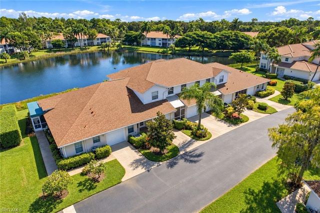367 Dover PL 1002, Naples, FL 34104