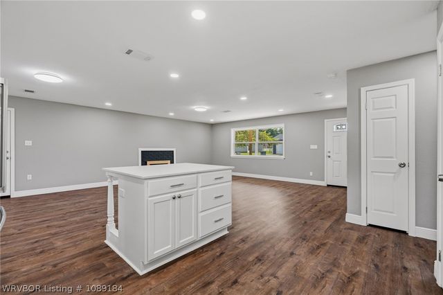 12 Candlestick Lane, Fort Smith, AR 72908