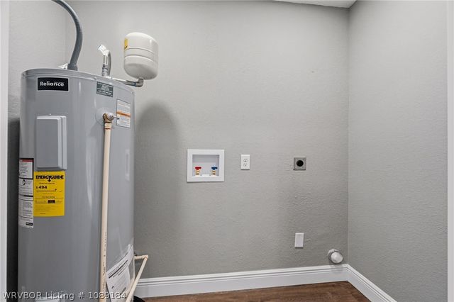 12 Candlestick Lane, Fort Smith, AR 72908