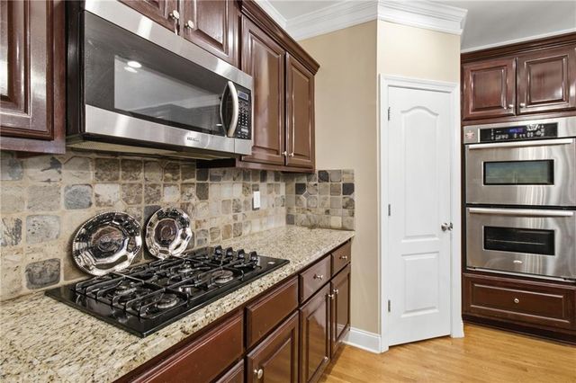 215 Fox Glove Drive, Covington, GA 30016