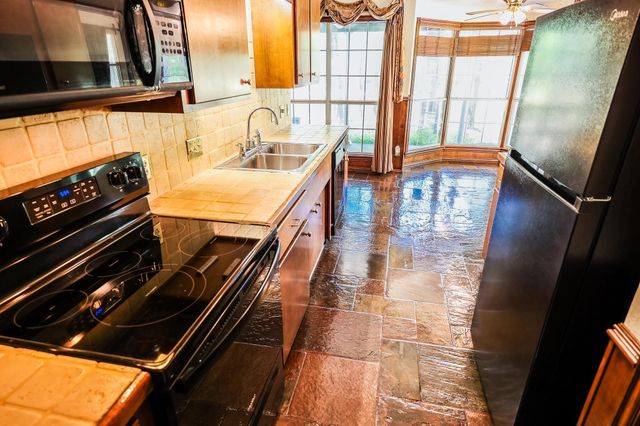 1903 FM 134, Jefferson, TX 75657