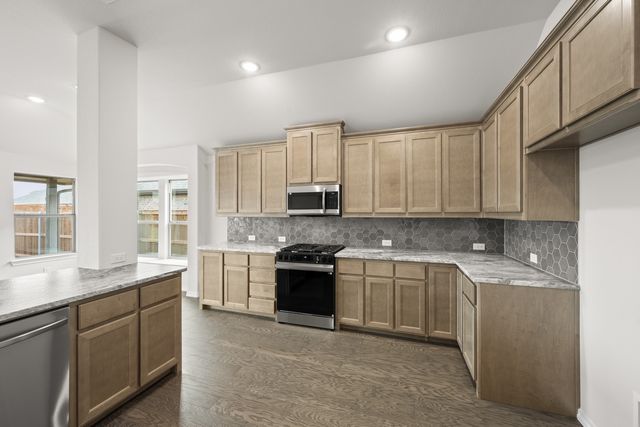 7716 Oakmeade Street, Joshua, TX 76058