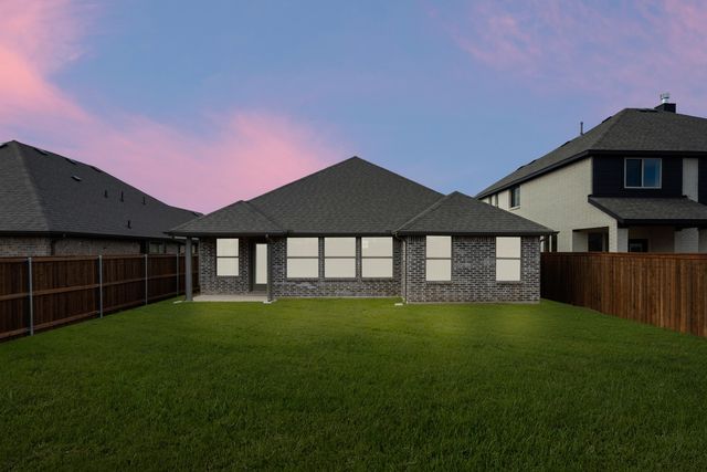 7716 Oakmeade Street, Joshua, TX 76058