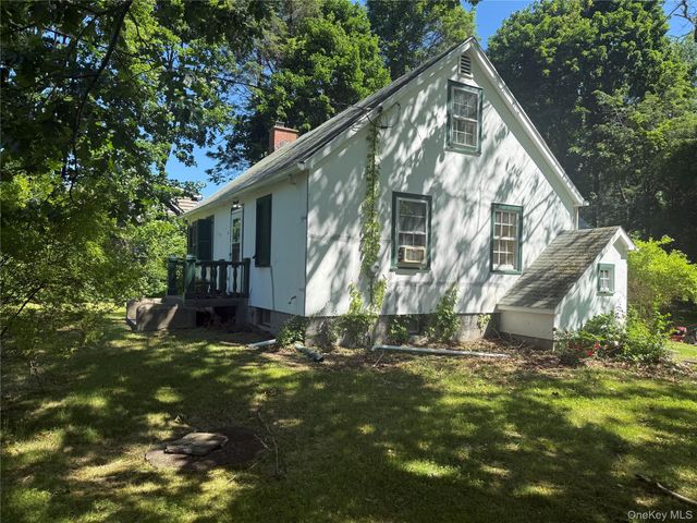 46 Greenwich Road, Bedford, NY 10506