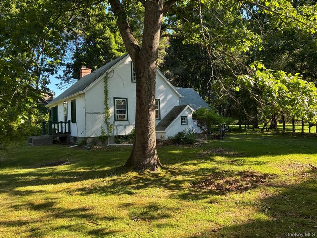 46 Greenwich Road, Bedford, NY 10506