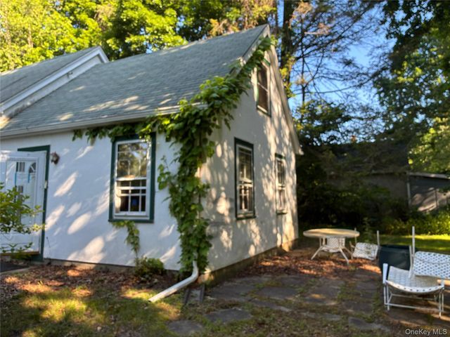 46 Greenwich Road, Bedford, NY 10506
