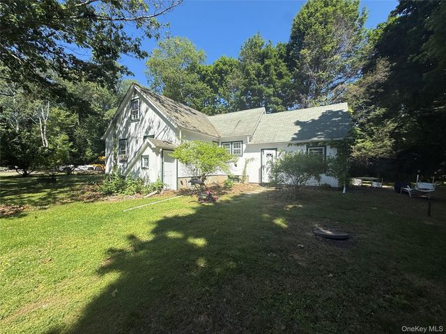 46 Greenwich Road, Bedford, NY 10506