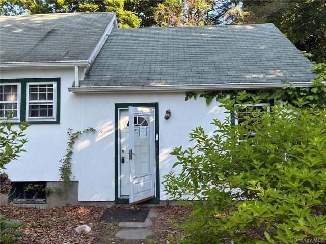 46 Greenwich Road, Bedford, NY 10506