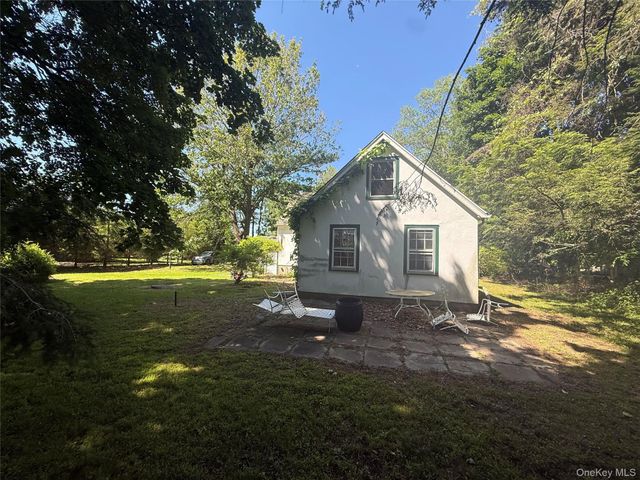 46 Greenwich Road, Bedford, NY 10506