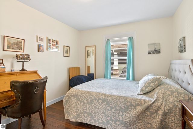 2129 Chrystal Ridge Drive, Traverse City, MI 49686