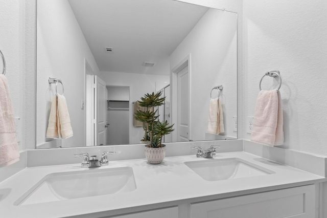 4021 Bronco Station, League City, TX 77573