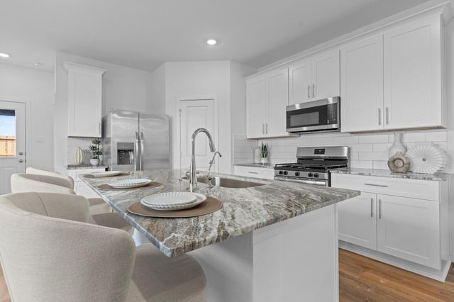 4021 Bronco Station, League City, TX 77573