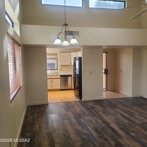 624 S Cynthia Avenue, Tucson, AZ 85711