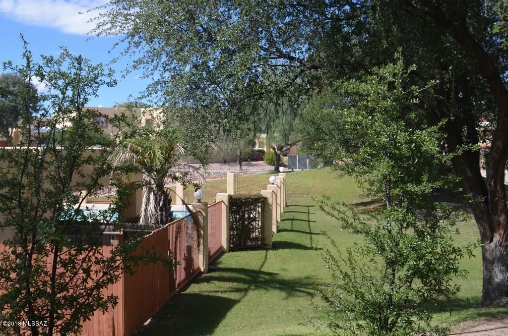 624 S Cynthia Avenue, Tucson, AZ 85711