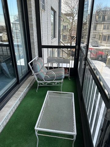 234 Nesmith St 8, Lowell, MA 01852