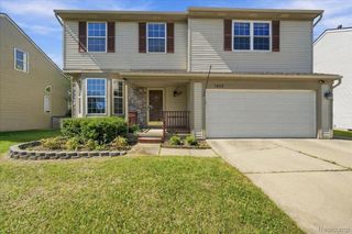 7412 Willow Creek Drive, Ypsilanti Charter Township, MI 48197