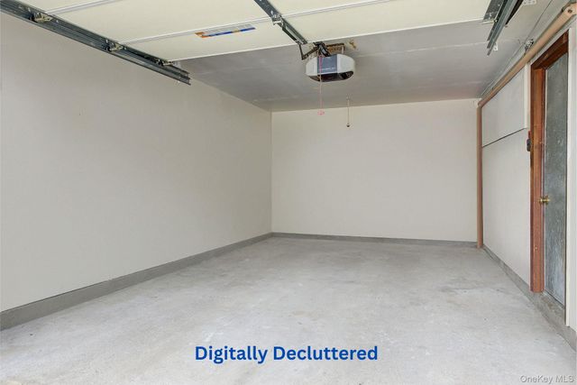 98 Union Place, Lynbrook, NY 11563