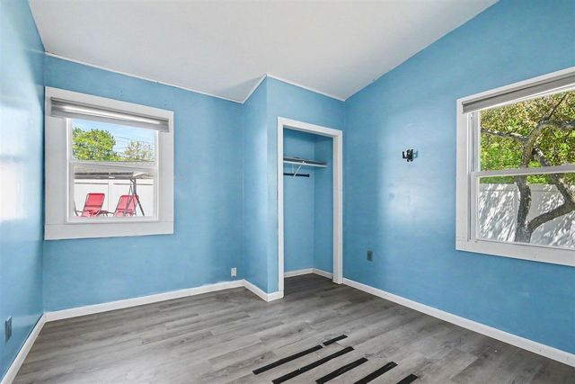 2420 Eastfield Drive, Niles, MI 49120