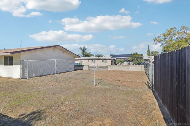 8727 Cottonwood Ave, Santee, CA 92071