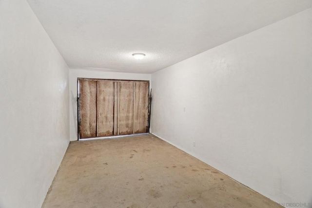 8727 Cottonwood Ave, Santee, CA 92071