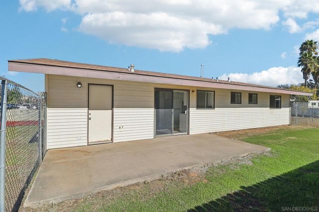 8727 Cottonwood Ave, Santee, CA 92071