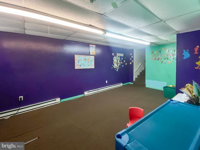 2642 W HUNTINGDON ST, Philadelphia, PA 19132