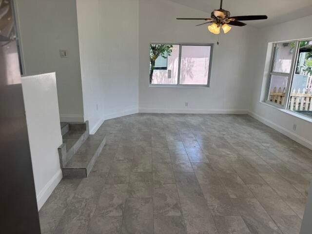 1507 Hayes Street, Hollywood, FL 33020