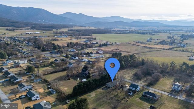 223 FAIRVIEW RD, Luray, VA 22835