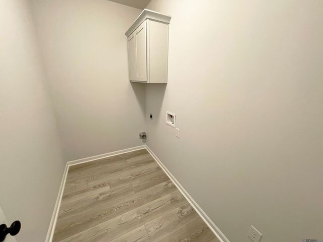 32514 White Bloom Ln, Walker, LA 70785