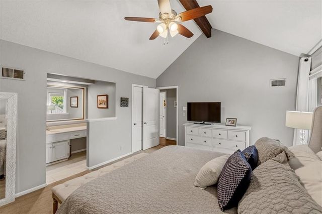 10819 W 102nd Street, Overland Park, KS 66214