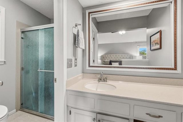 10819 W 102nd Street, Overland Park, KS 66214